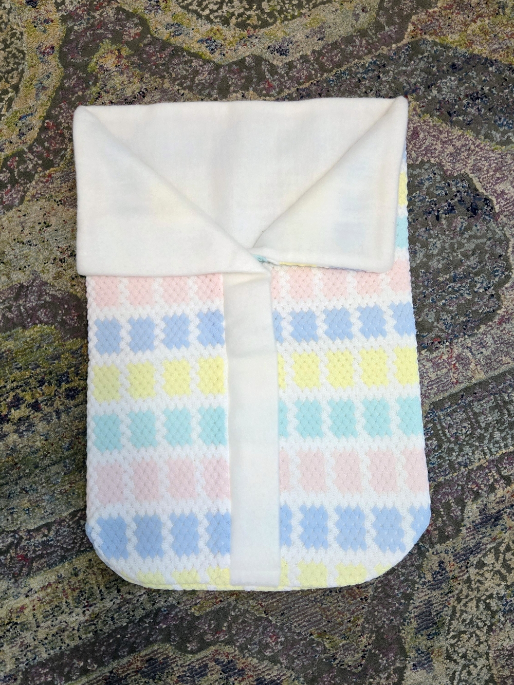 Vtg Baby Bunting Unisex Acrylic Knit Zip Front Colorful Lined Bassinet Newborn